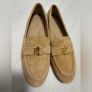Ralph Lauren Tan Suede Loafers with Gold Logo 7.5